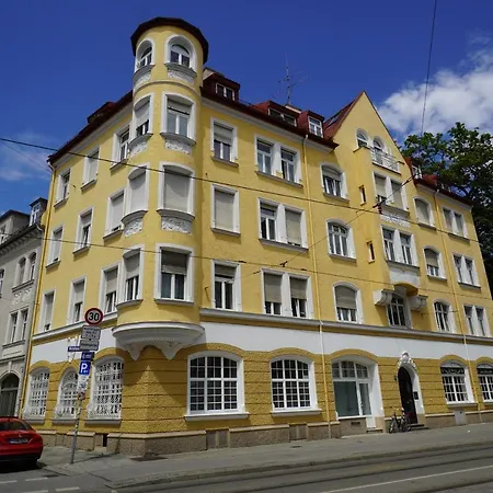 Homely 5 - Trendy Self-check-in In * Monaco di Baviera