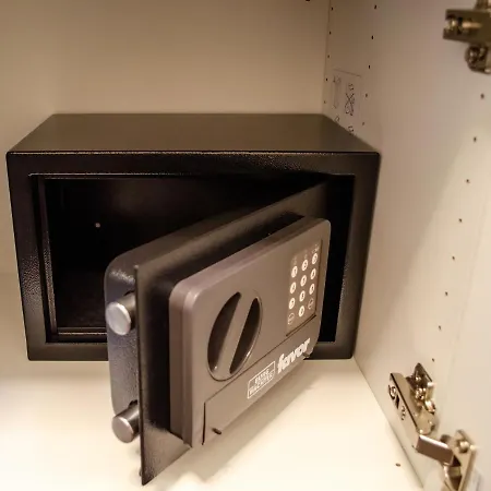 Apartment Homely 5 - Trendy Self-check-in In